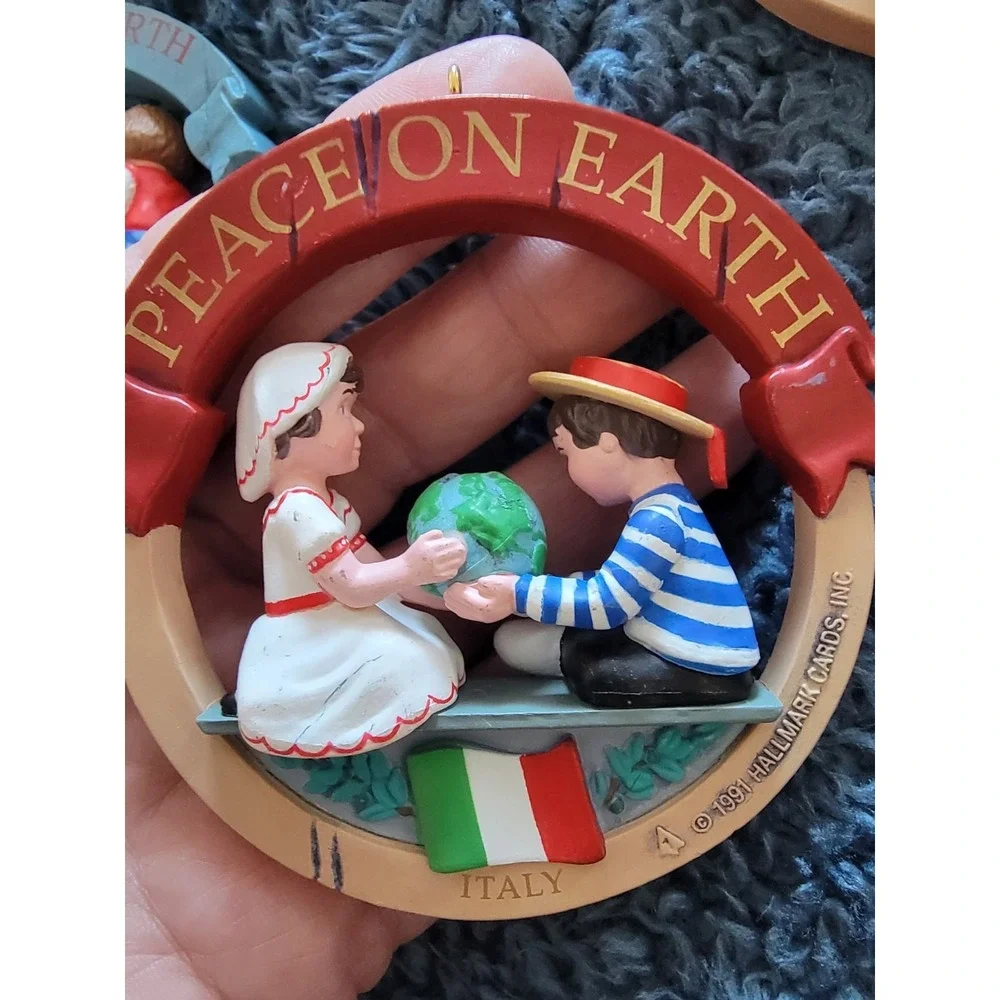 1991 - 1993 Hallmark Keepsake Peace on Earth Italy, Poland, Spain Ornament Set 3
